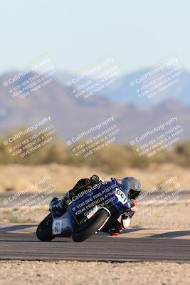 media/Dec-07-2025-CVMA (Sun) [[3e7d2de5dc]]/Race 16-Formula Middleweight/